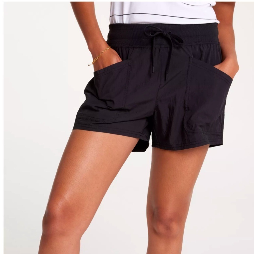 NWT CALIA Women's Mid-rise Pintuck 4" Shorts- Black ***Size‎ XS***